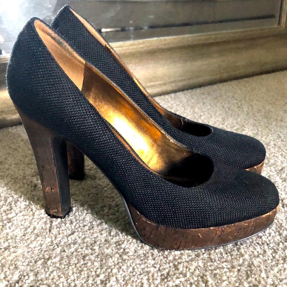 Nine West Black Canvas Pump